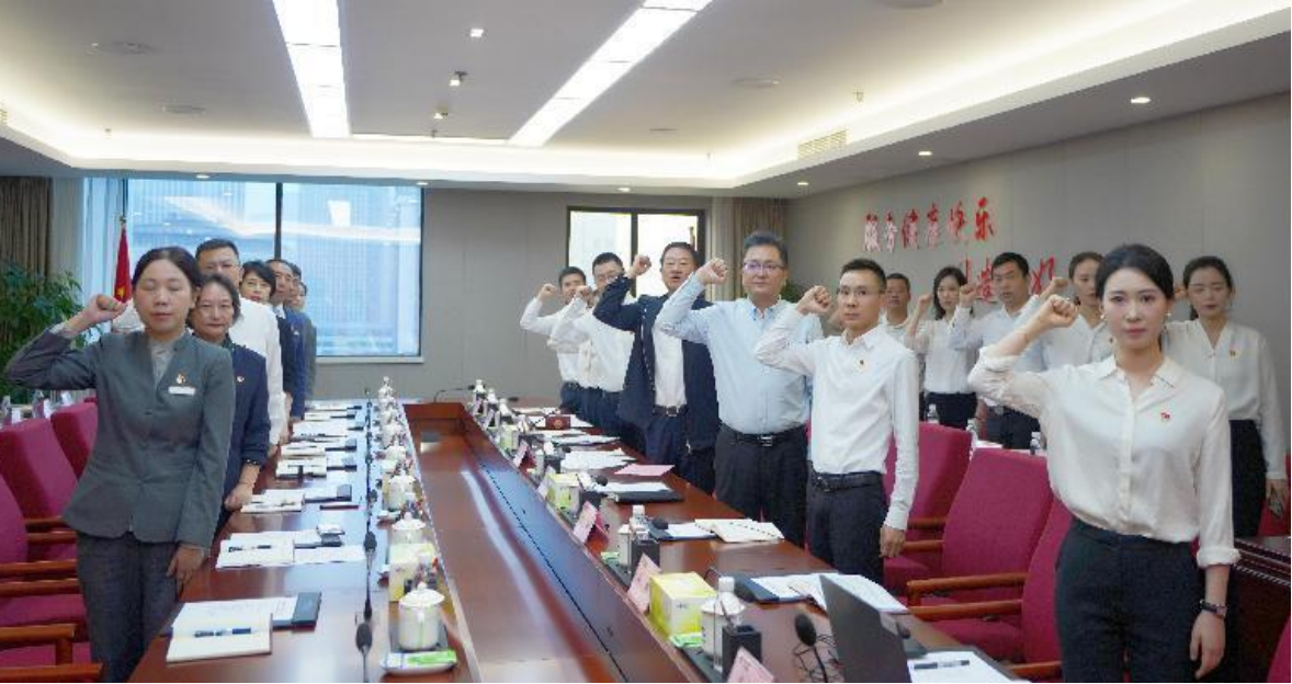 省尊龙凯时官网集团总部第一党支部与锦江宾馆客房部支部开展结对共建主题党日活动
